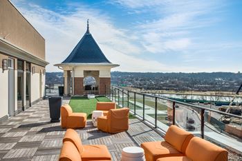 Rooftop lounge